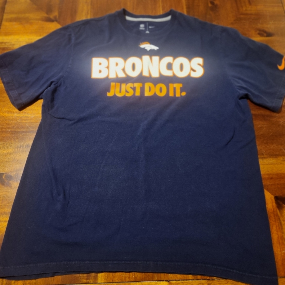 Denver Broncos Nike NFL Vintage Shirt Men's Size XL